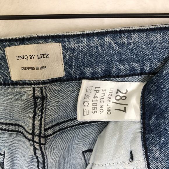 LITZ BY UNIQ Distressed Flare Jeans‎ Sz 28/7 Med Wash Undone Hem Stretch High - Picture 3 of 9